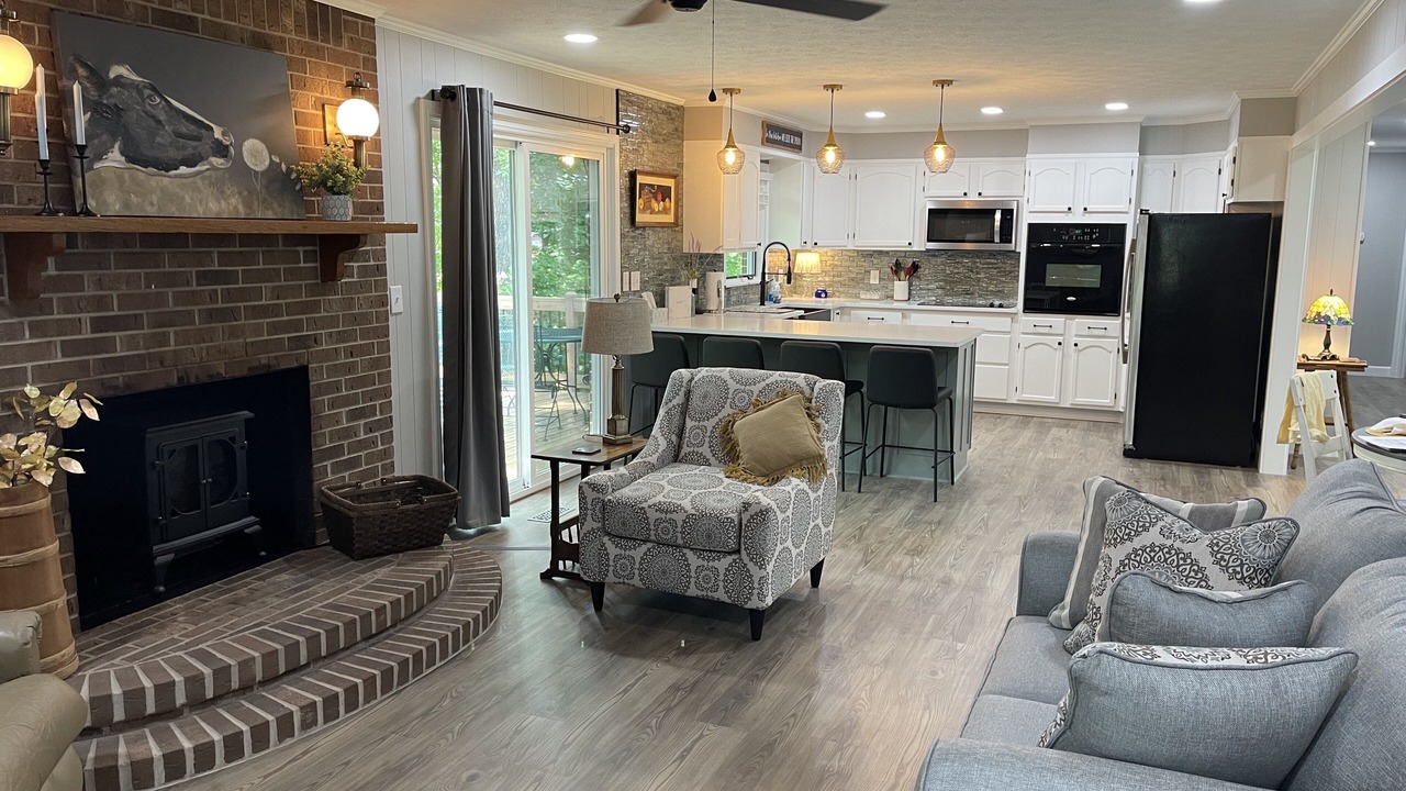 Photo of Livingroom in Cookeville