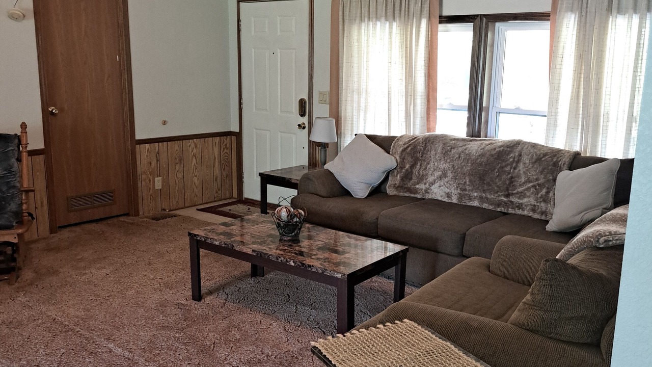 Photo of Livingroom in Seligman