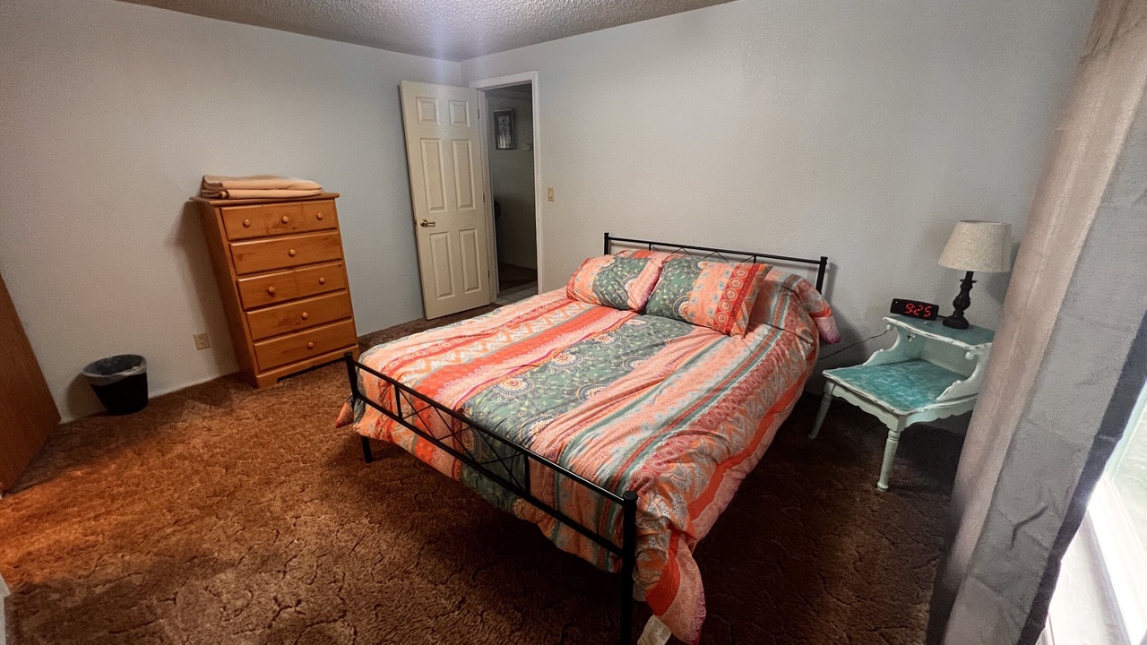 Photo of Bedroom in Seligman
