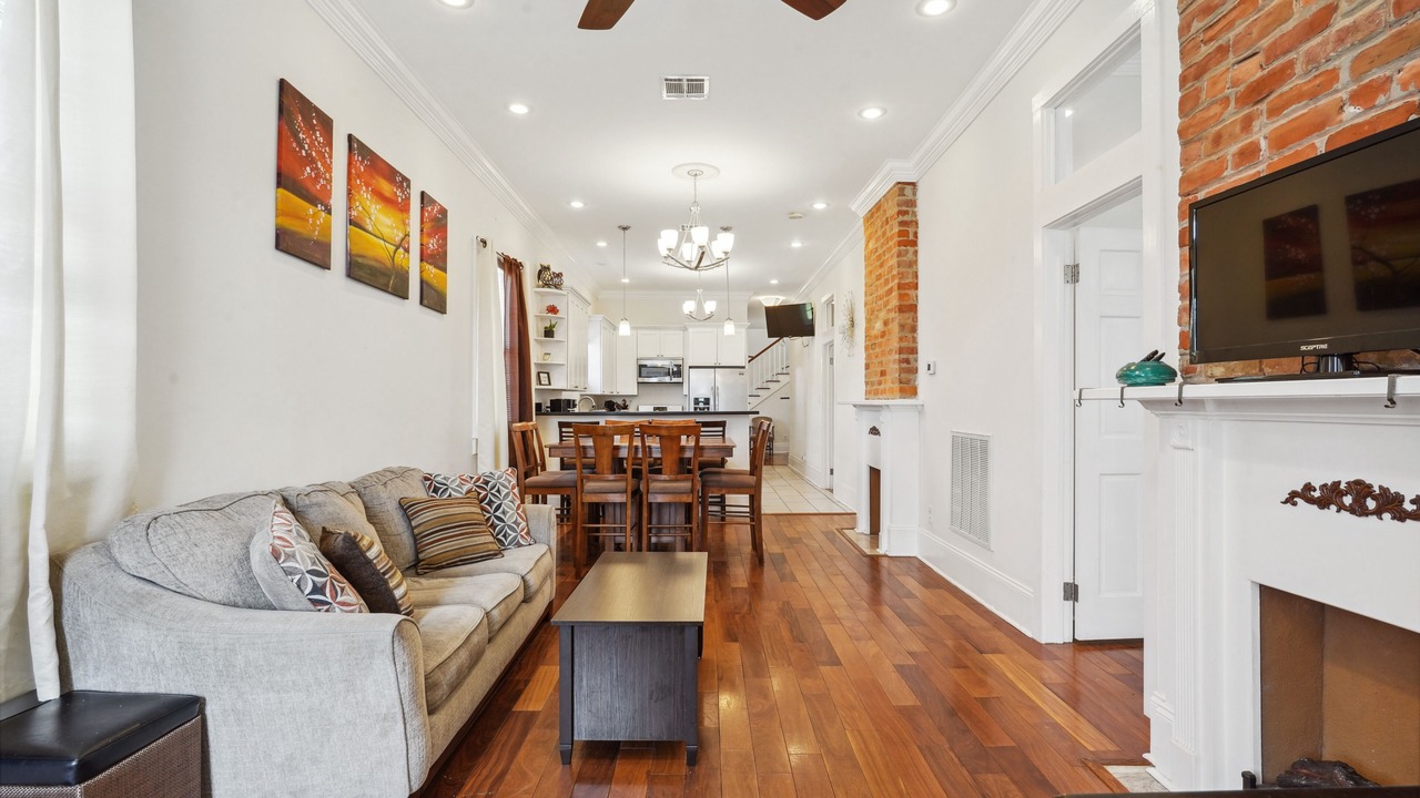 Photo of Livingroom in Faubourg Livaudais