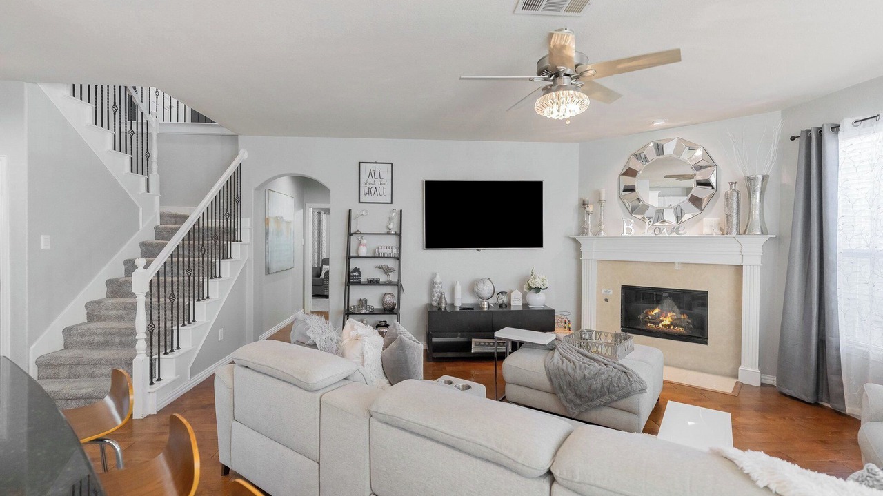Photo of Livingroom in Frisco