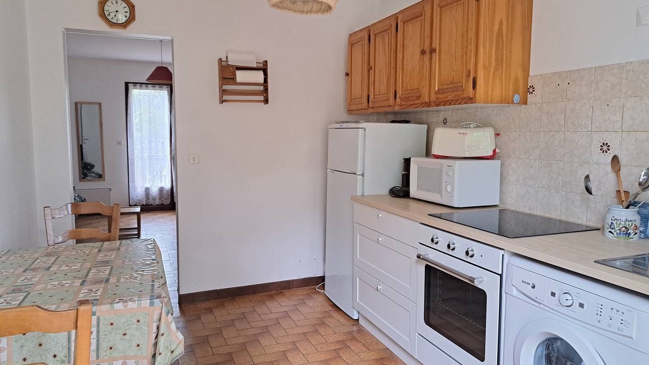 Photo of Kitchen in Lit-et-Mixe