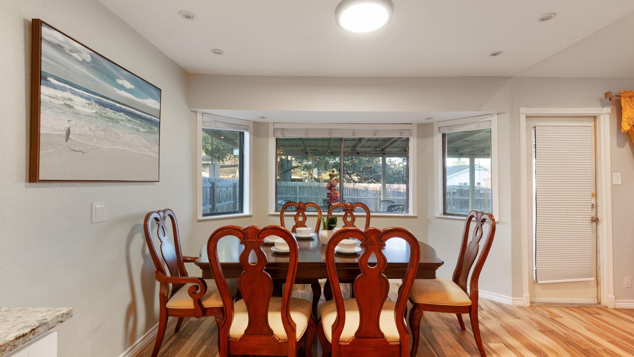 Photo of Livingroom in Anderson Mill