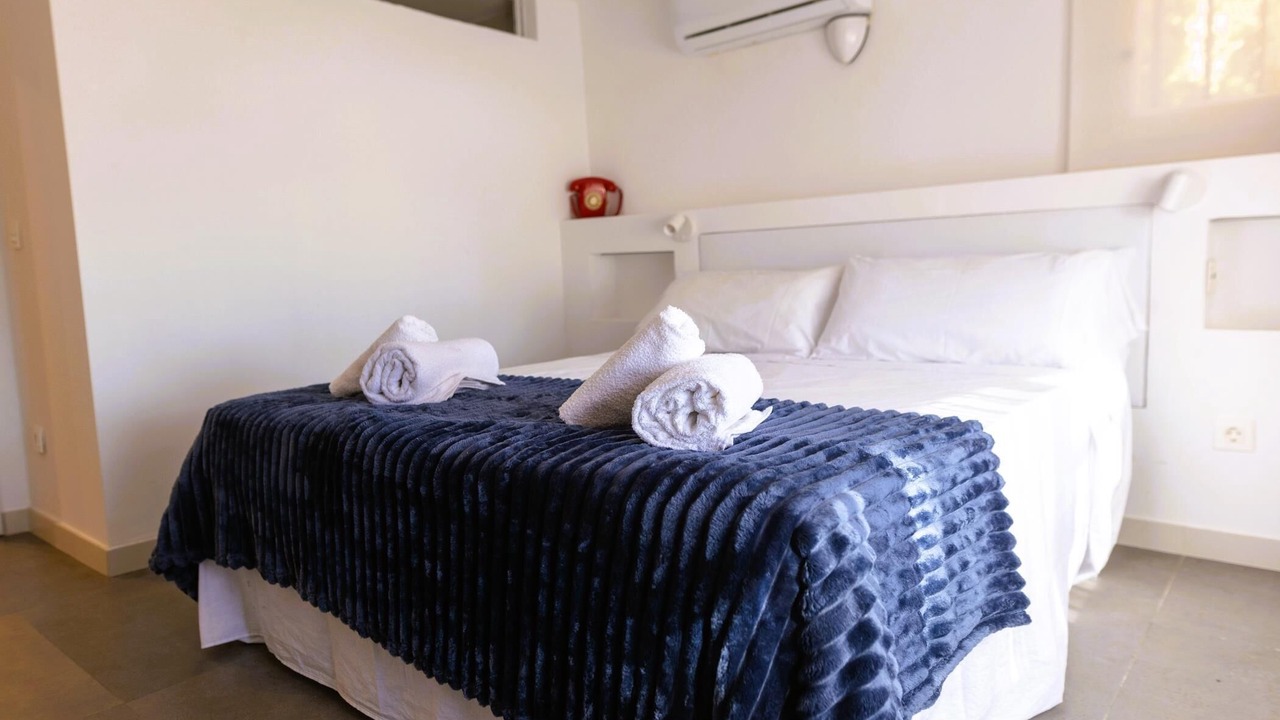 Photo of Bedroom in El Roc de Sant Gaieta
