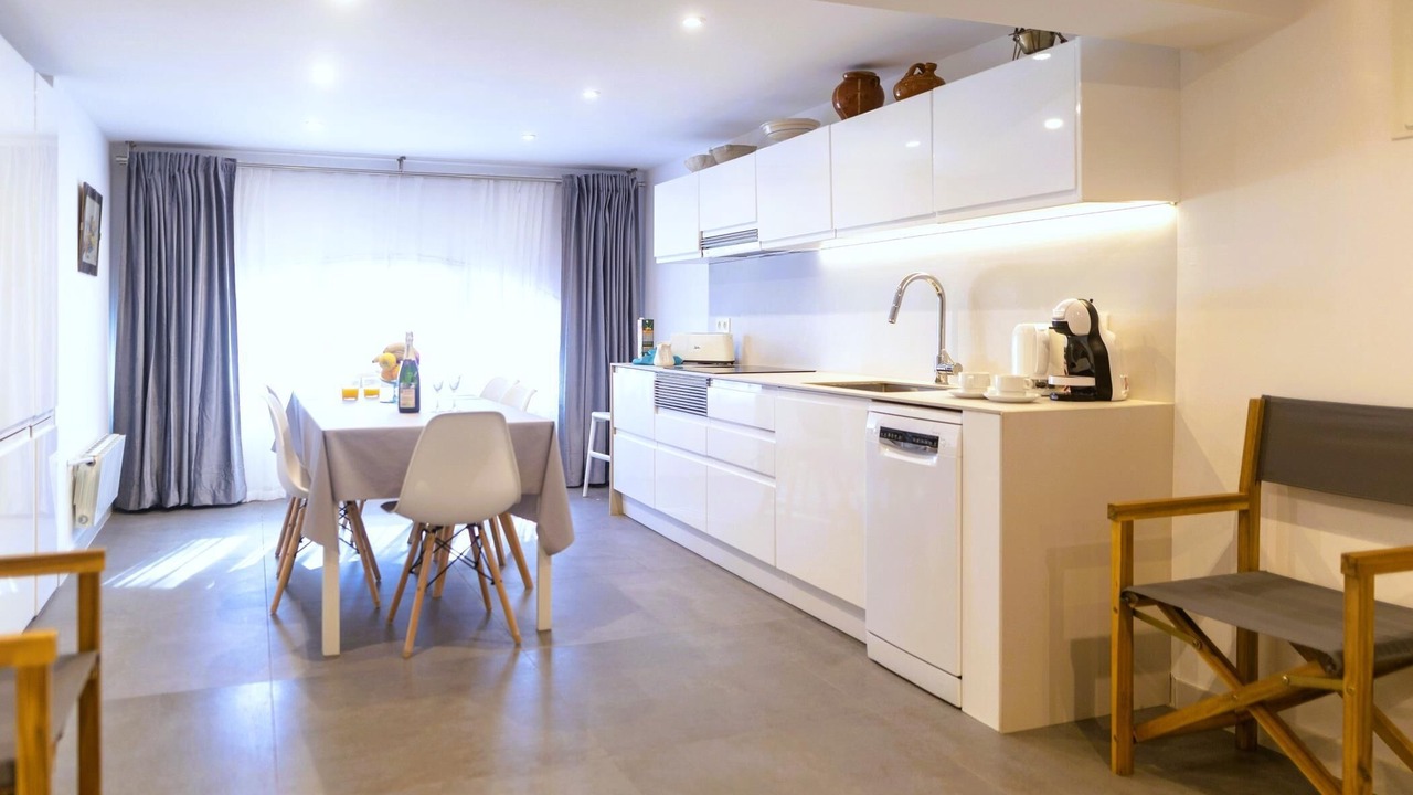 Photo of Kitchen in El Roc de Sant Gaieta