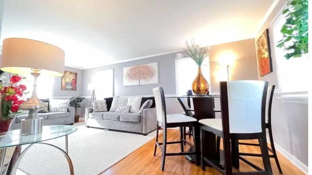 Photo of Livingroom in Rochester