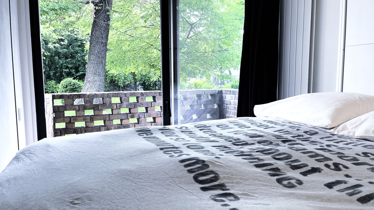 Photo of Bedroom in Prince–Marmottan