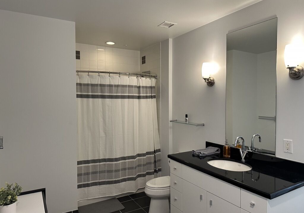 Photo of Bathroom in Westlake South