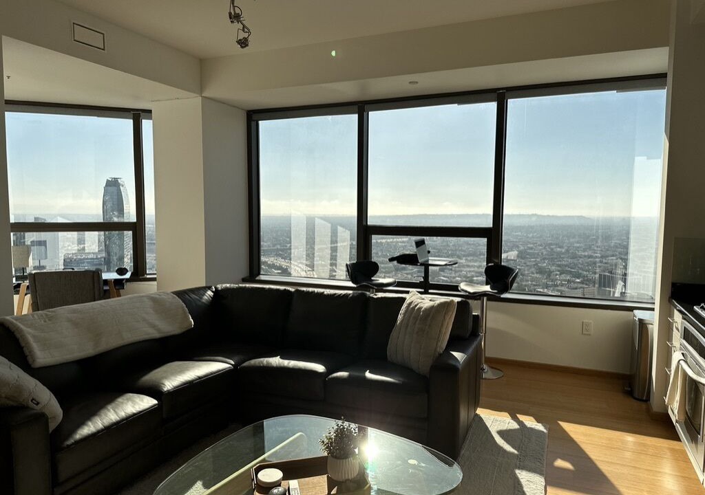 Photo of Livingroom in Westlake South