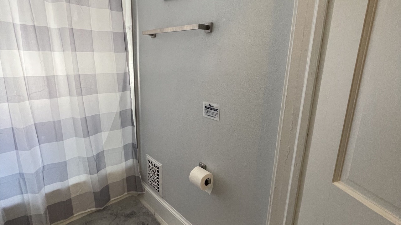 Photo of Bathroom in Strathmore