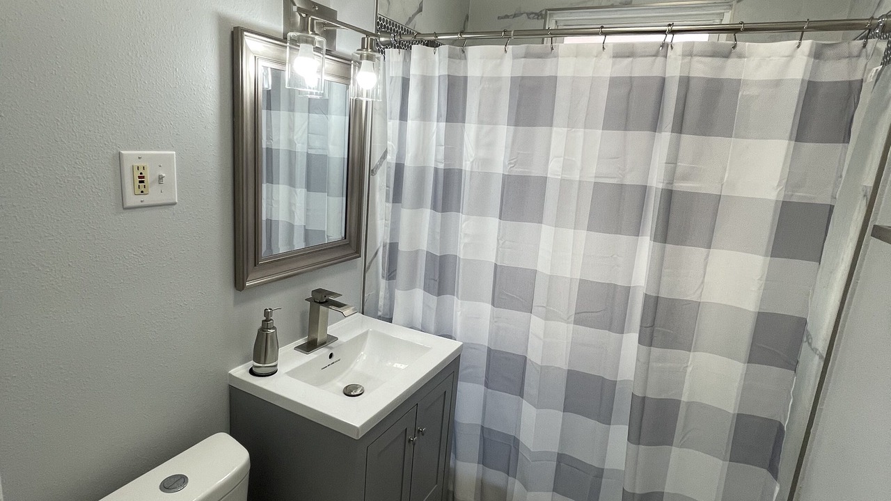 Photo of Bathroom in Strathmore