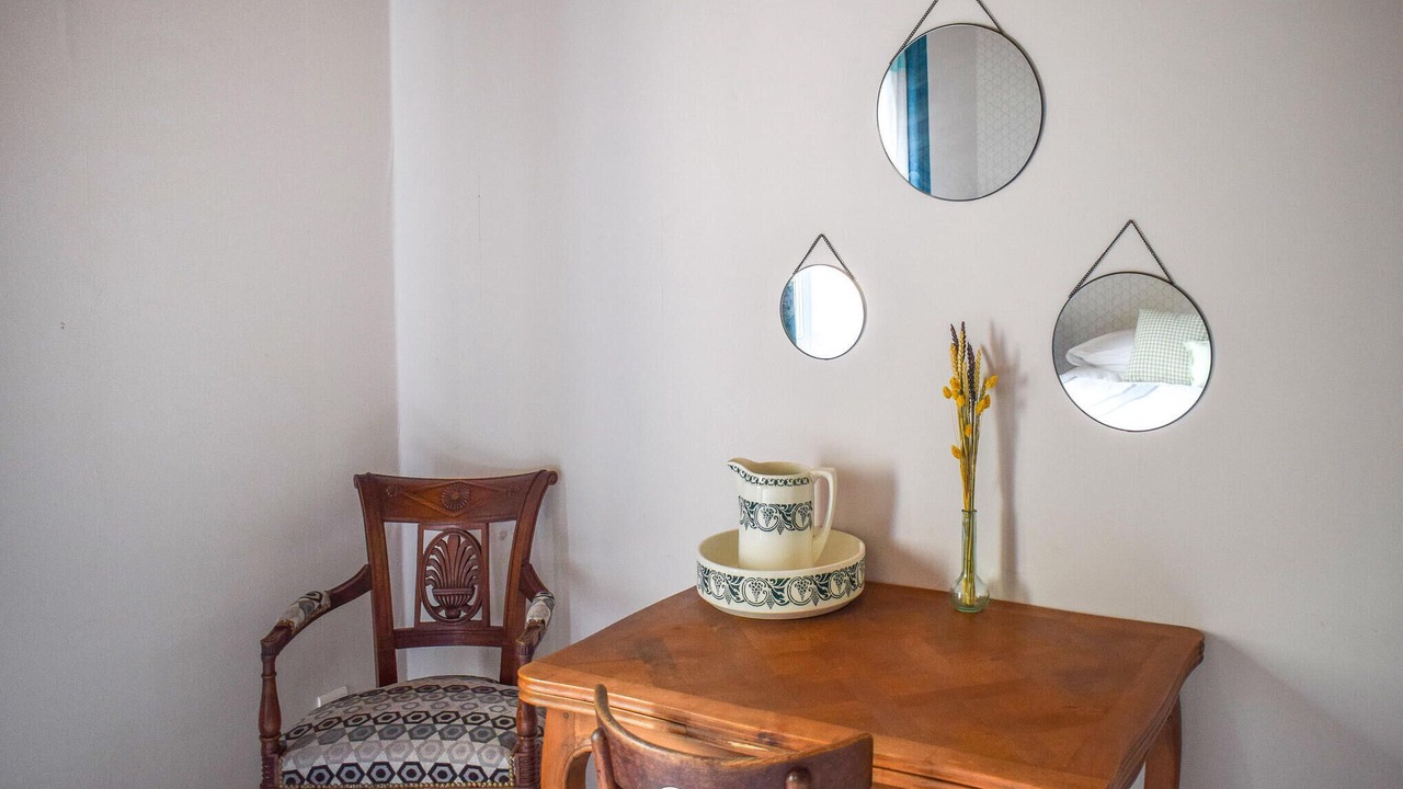 Photo of Others in Beraut