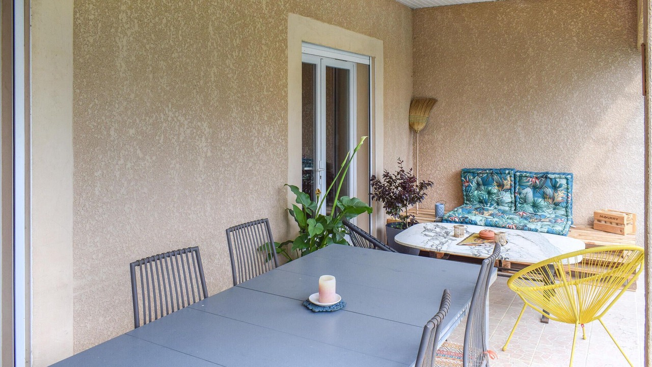 Photo of Others in Beraut