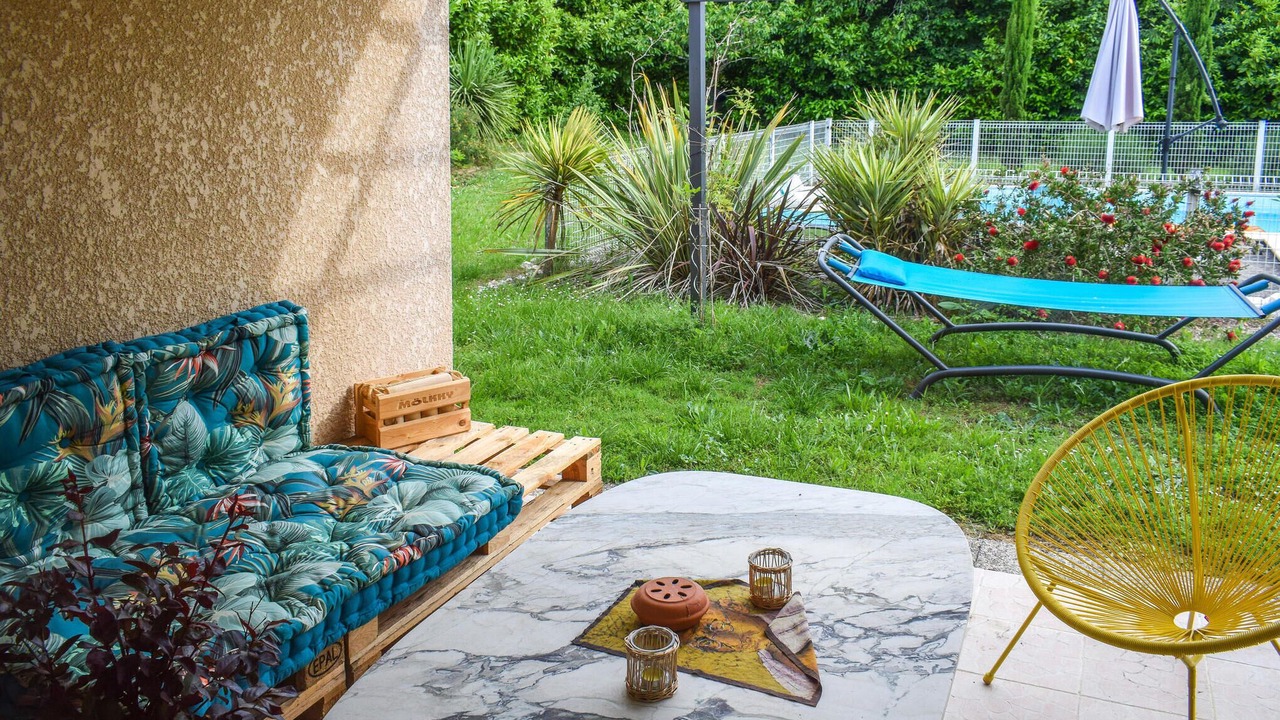 Photo of Others in Beraut