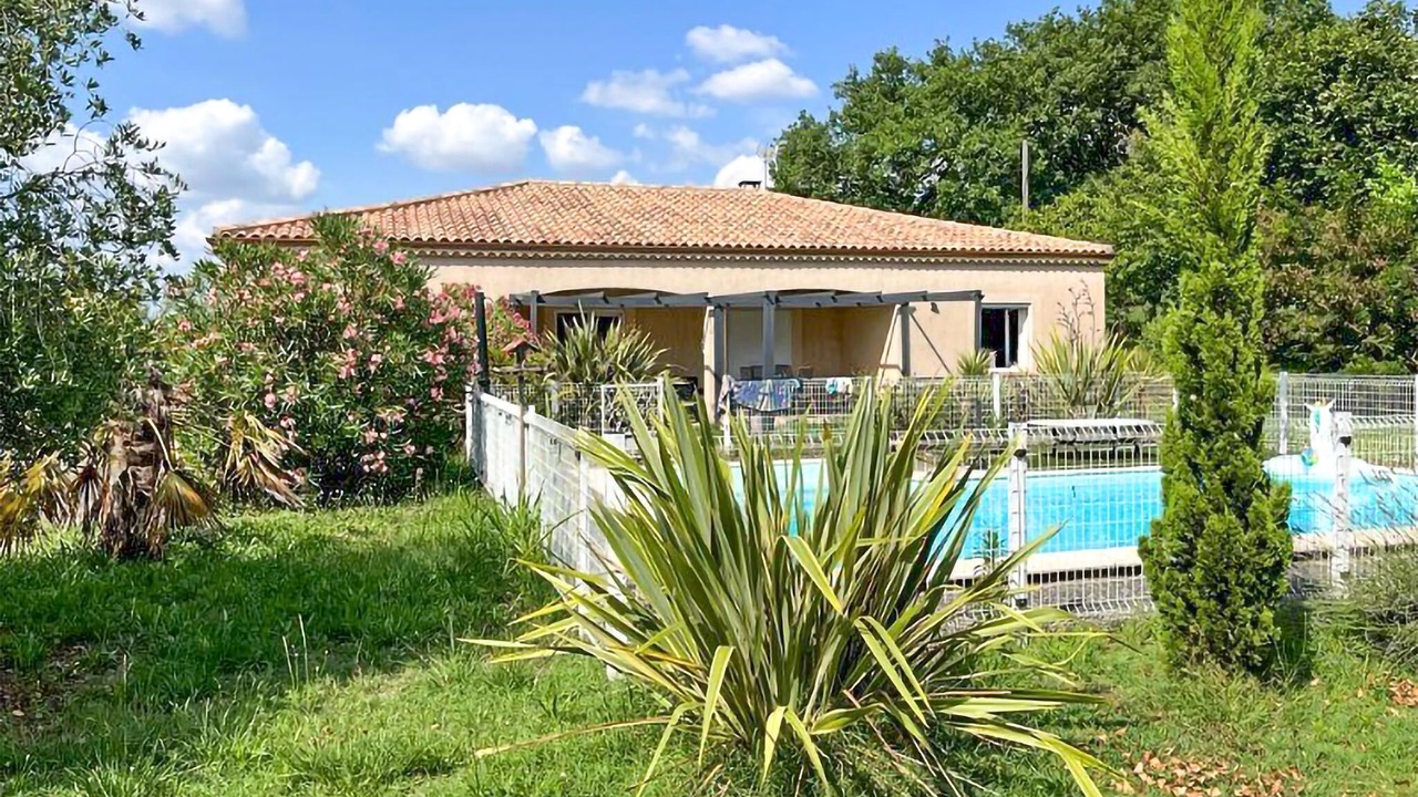 Photo of Others in Beraut