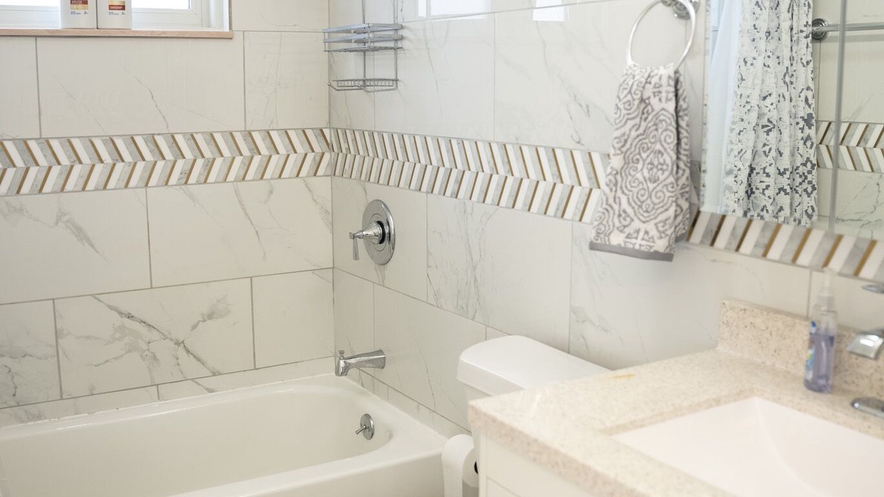 Photo of Bathroom in Romulus