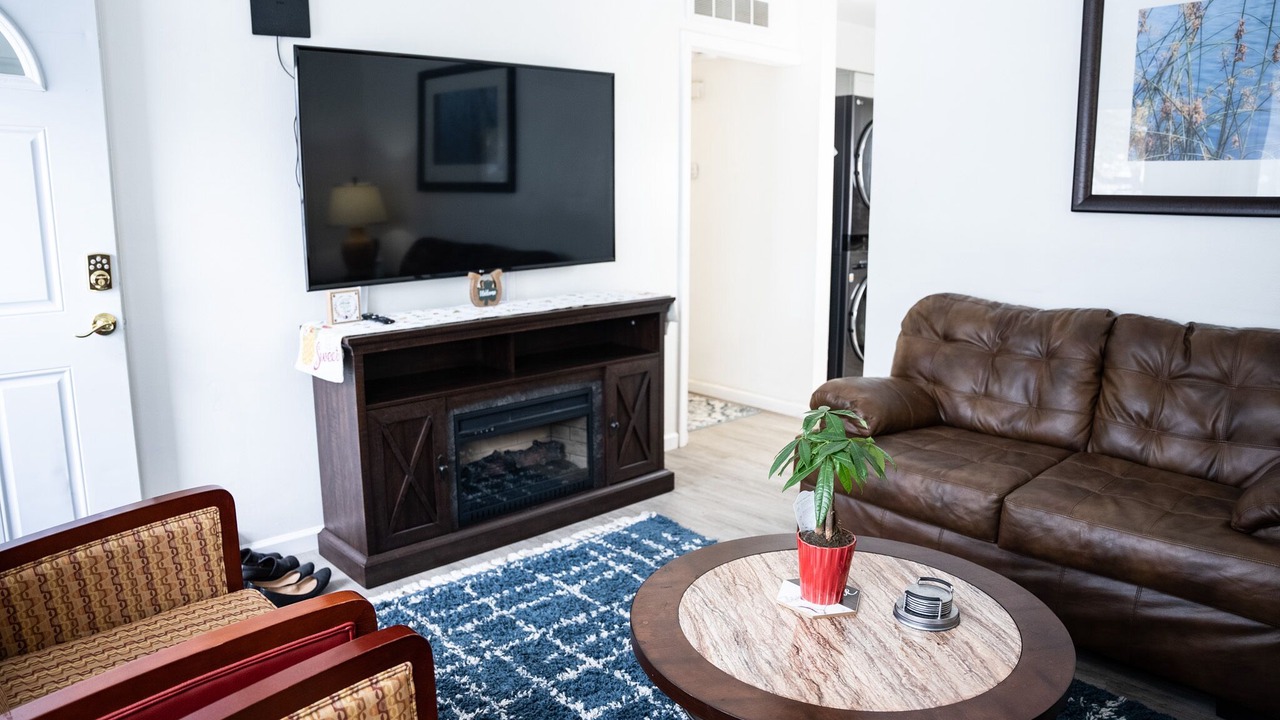 Photo of Bedroom in Romulus