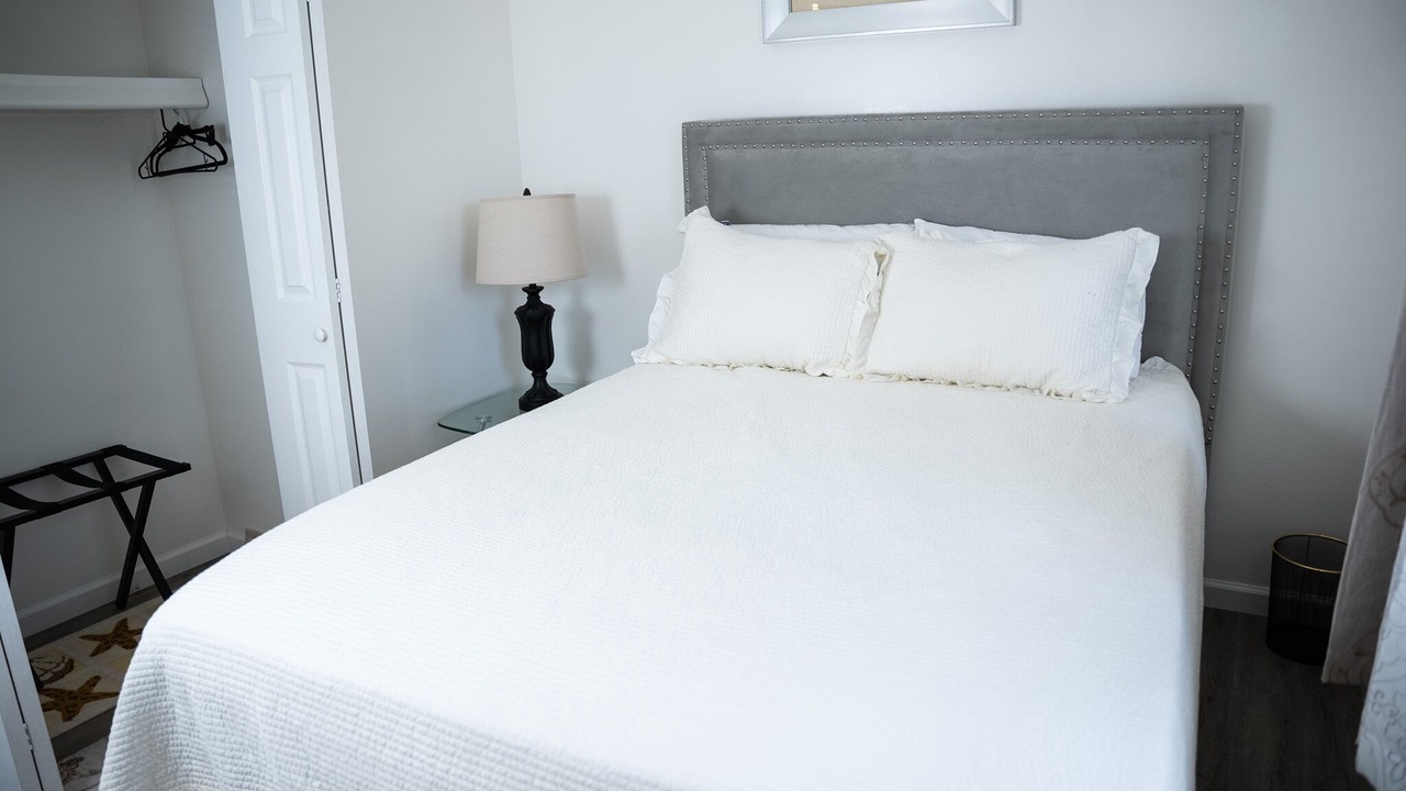 Photo of Bedroom in Romulus