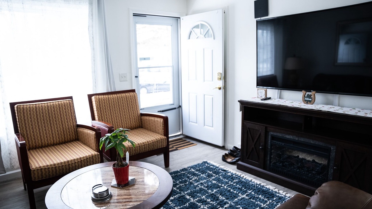 Photo of Bedroom in Romulus