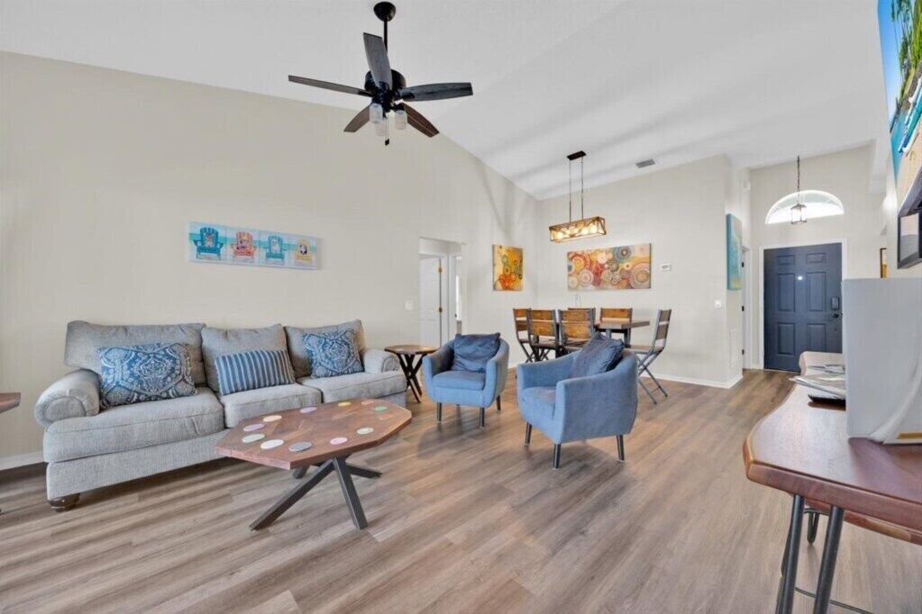 Photo of Others in Woodridge