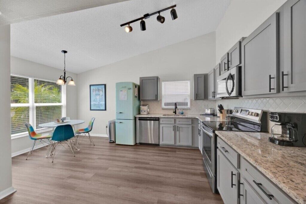 Photo of Others in Woodridge