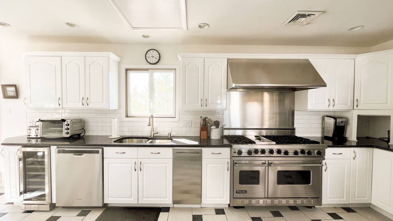 Photo of Kitchen in Loveladies