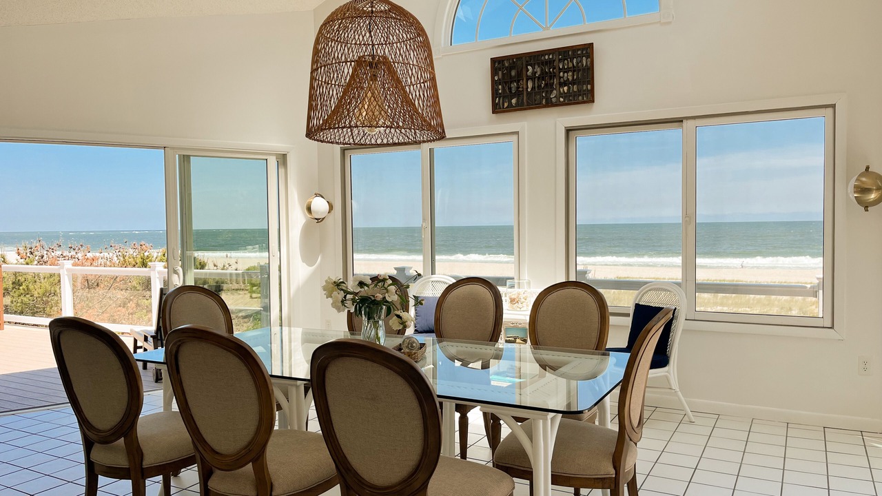 Photo of Others in Loveladies