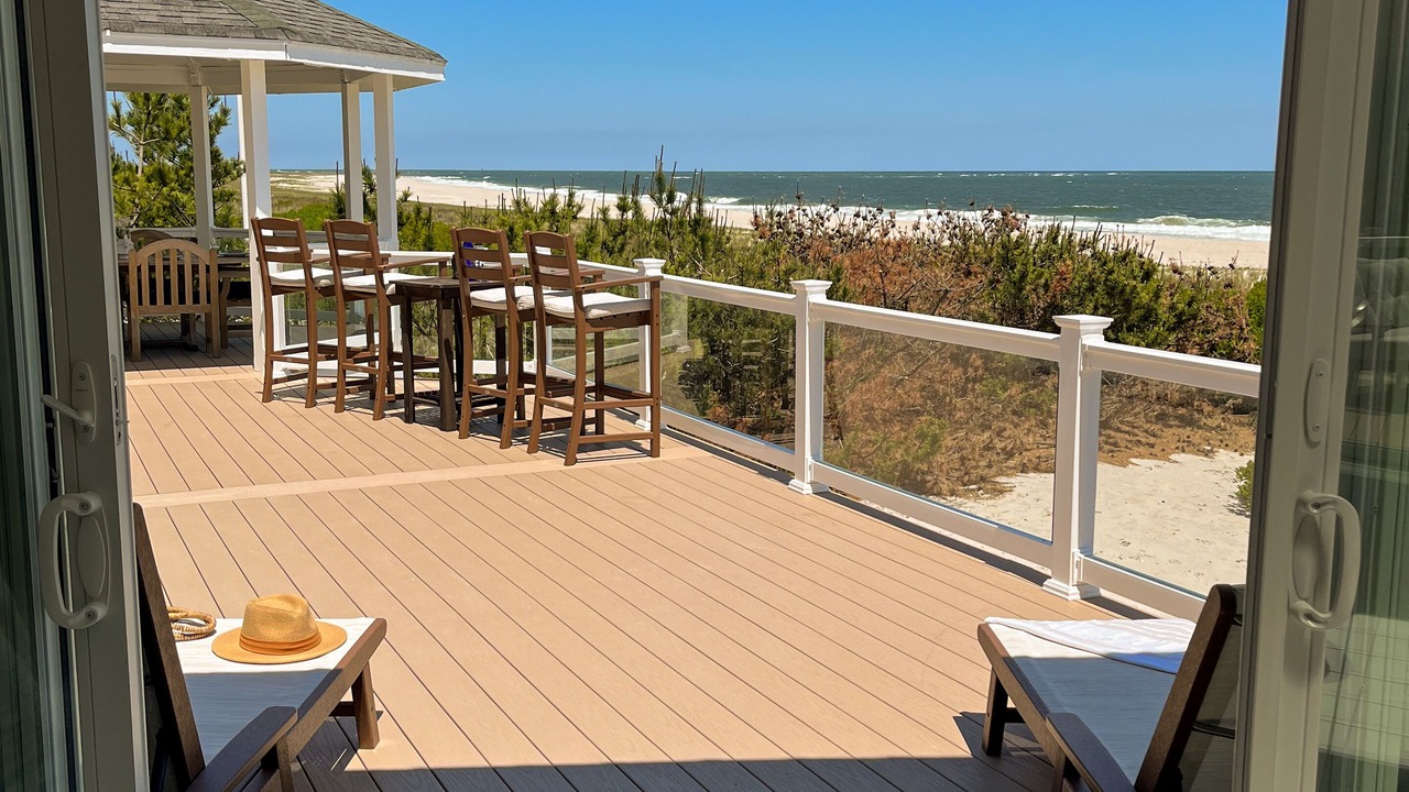 Photo of Others in Loveladies