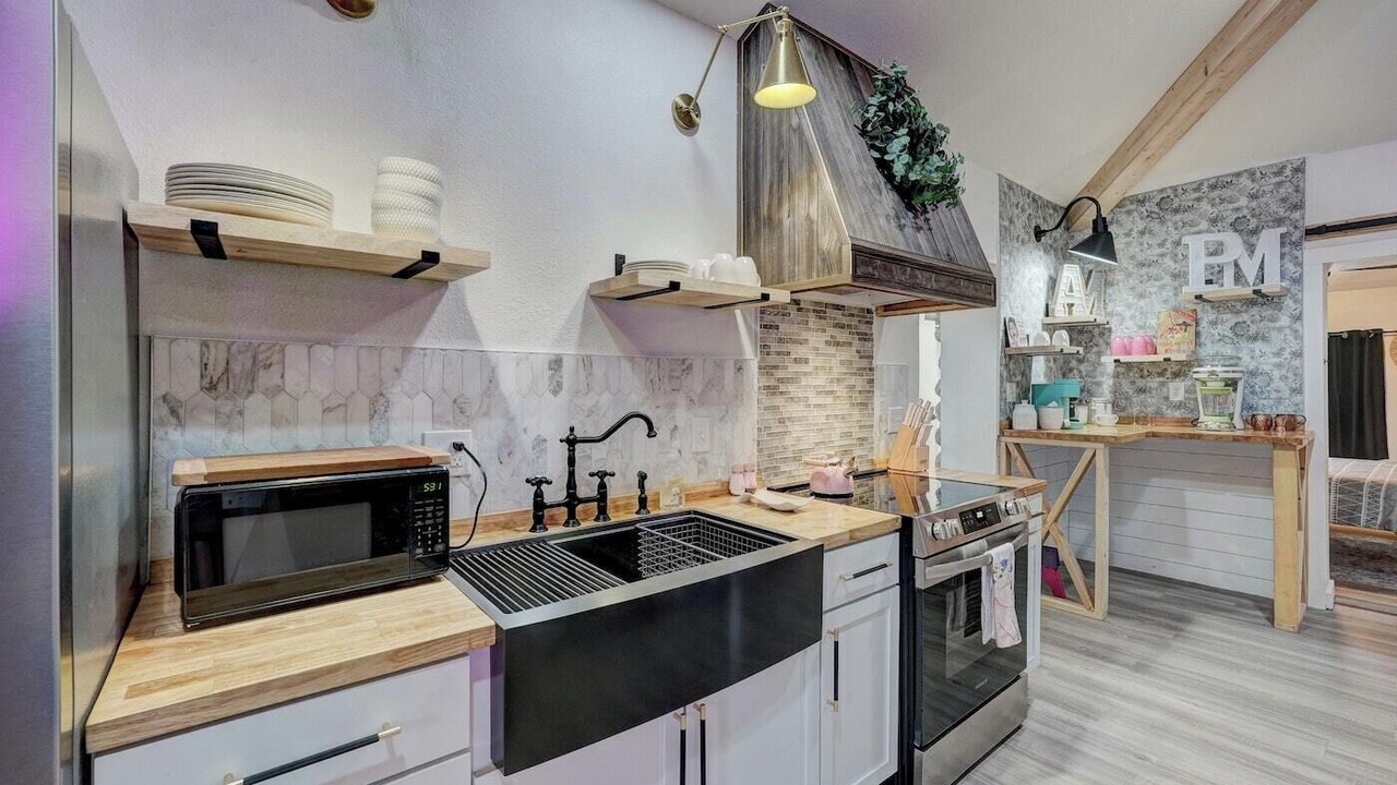 Photo of Kitchen in Medicine Park