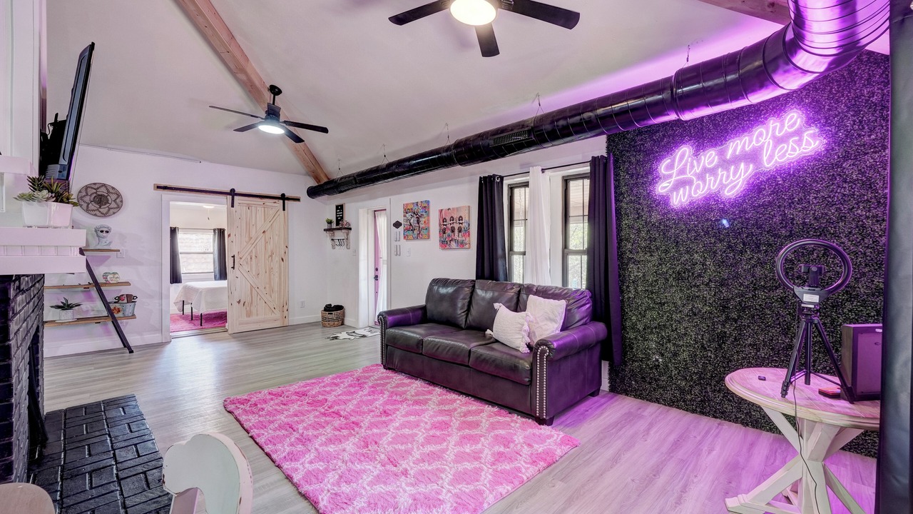 Photo of Livingroom in Medicine Park