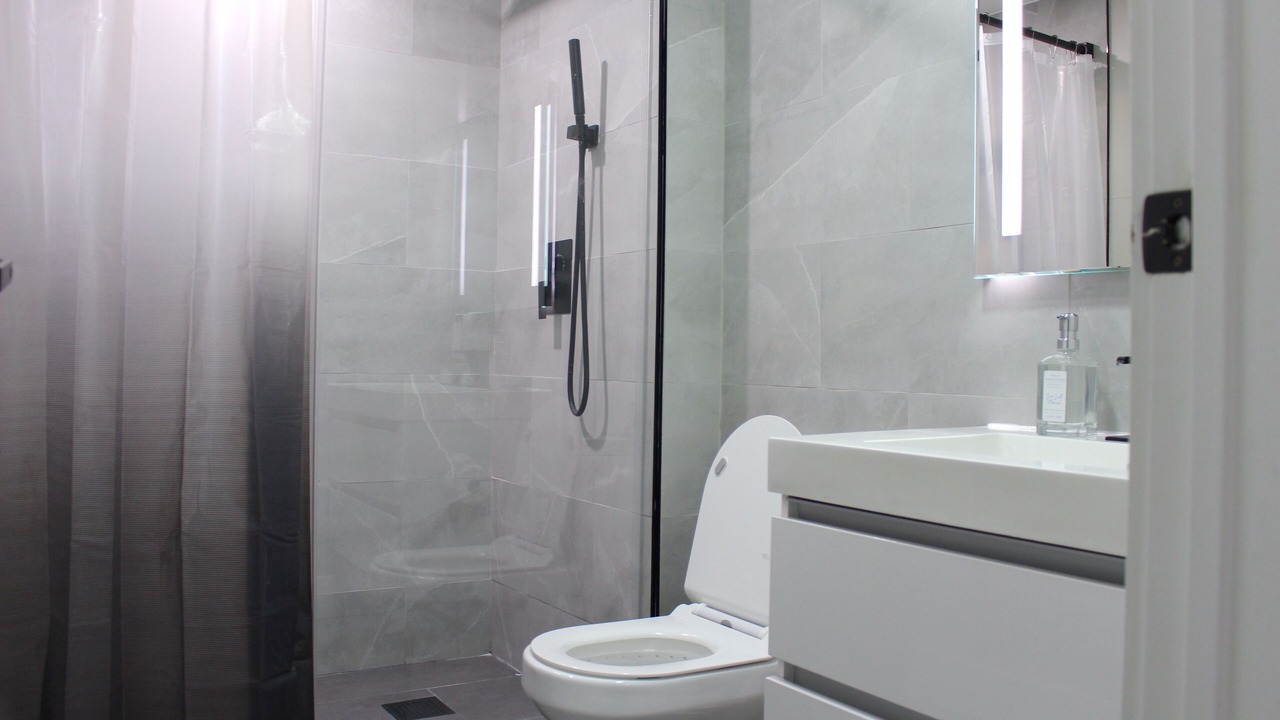 Photo of Bathroom in Albany