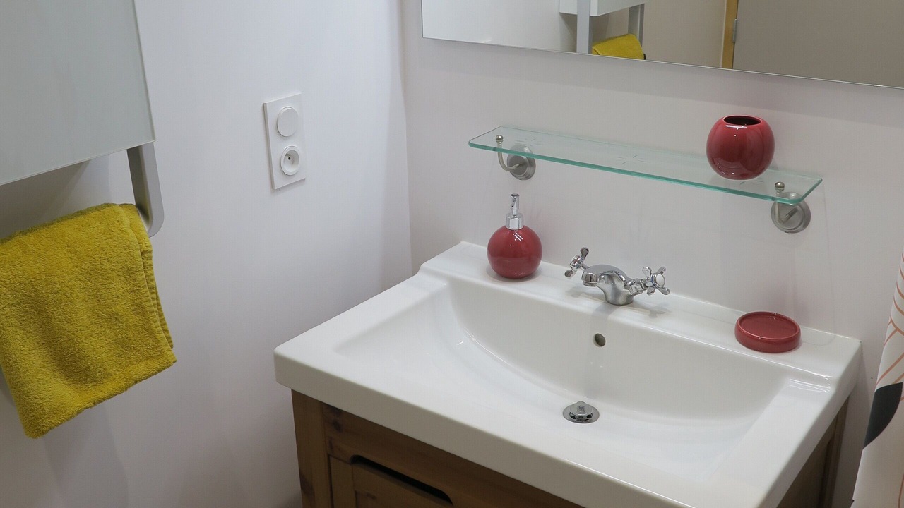 Photo of Bathroom in Puymaurin