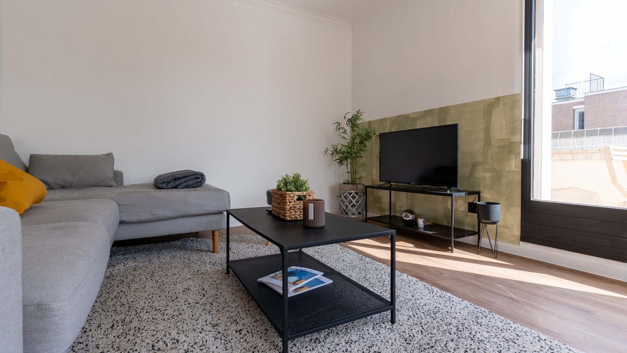 Photo of Livingroom in Cergy