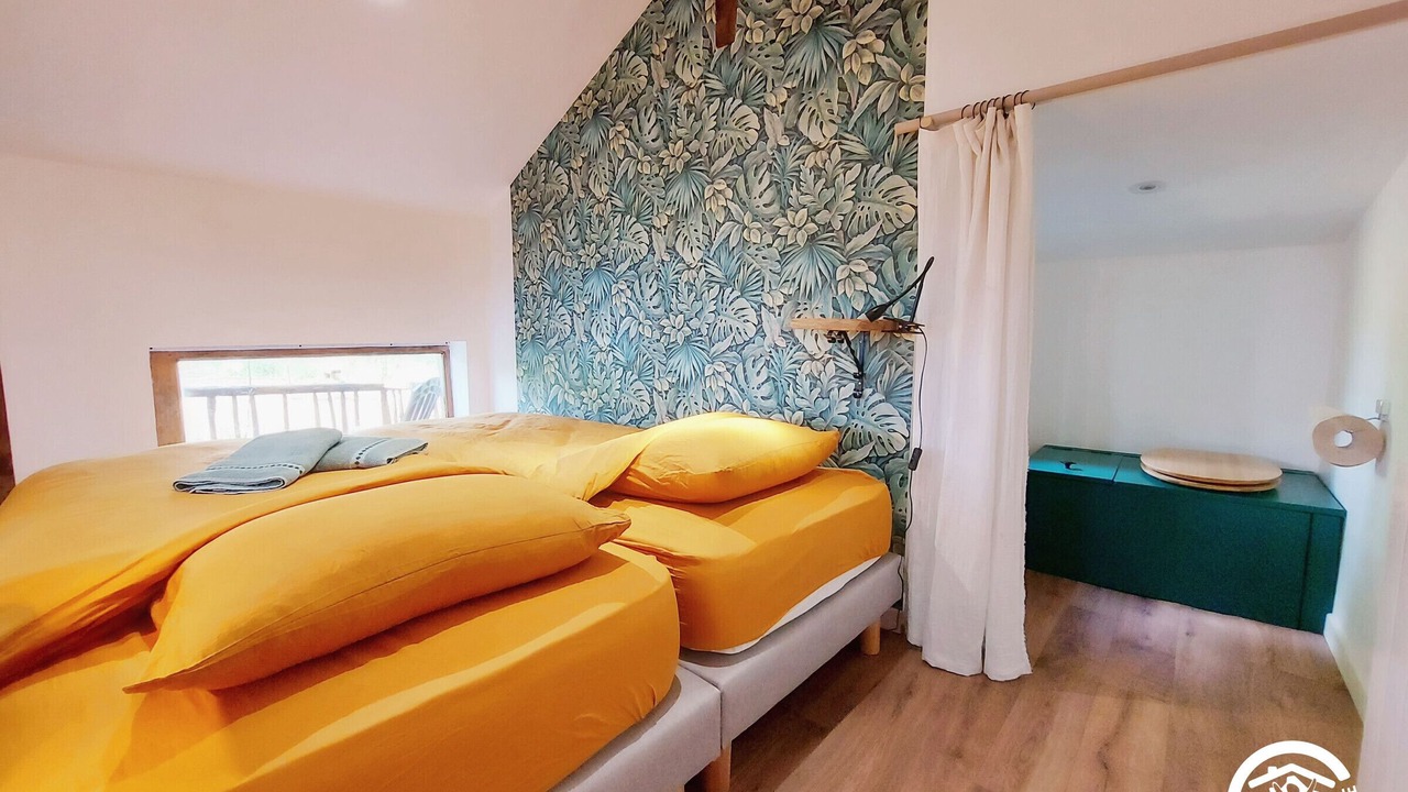 Photo of Bedroom in Montenay