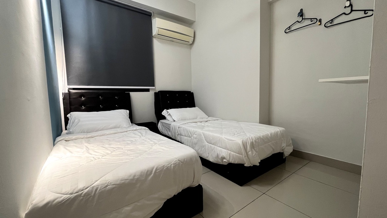 Photo of Bedroom in Taman Istana