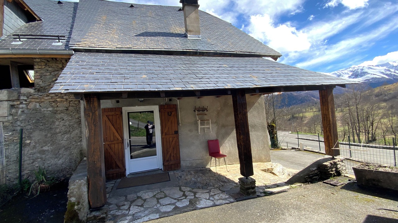 Photo of Outdoor in Poubeau