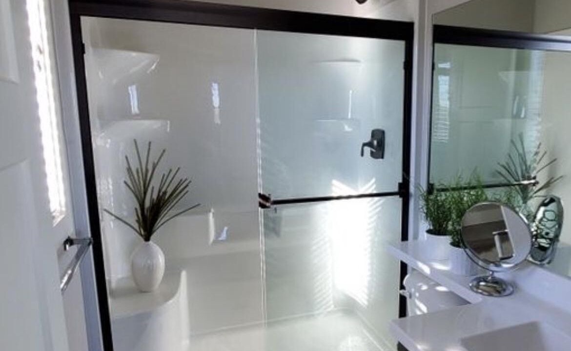 Photo of Bathroom in Atascocita