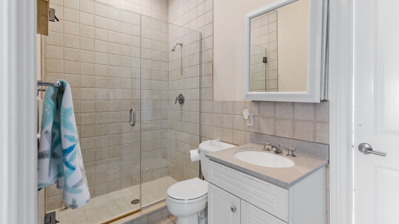 Photo of Bathroom in West Hampton Dunes