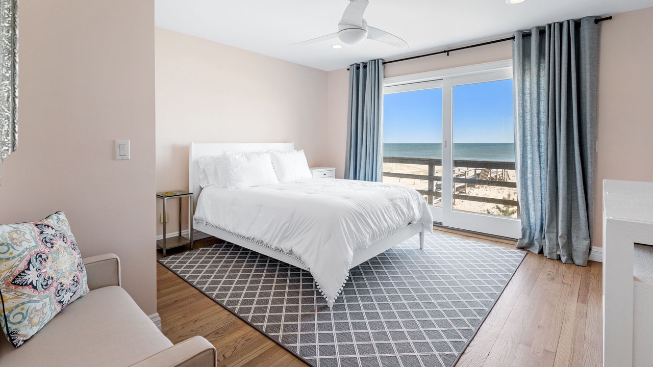 Photo of Bedroom in West Hampton Dunes