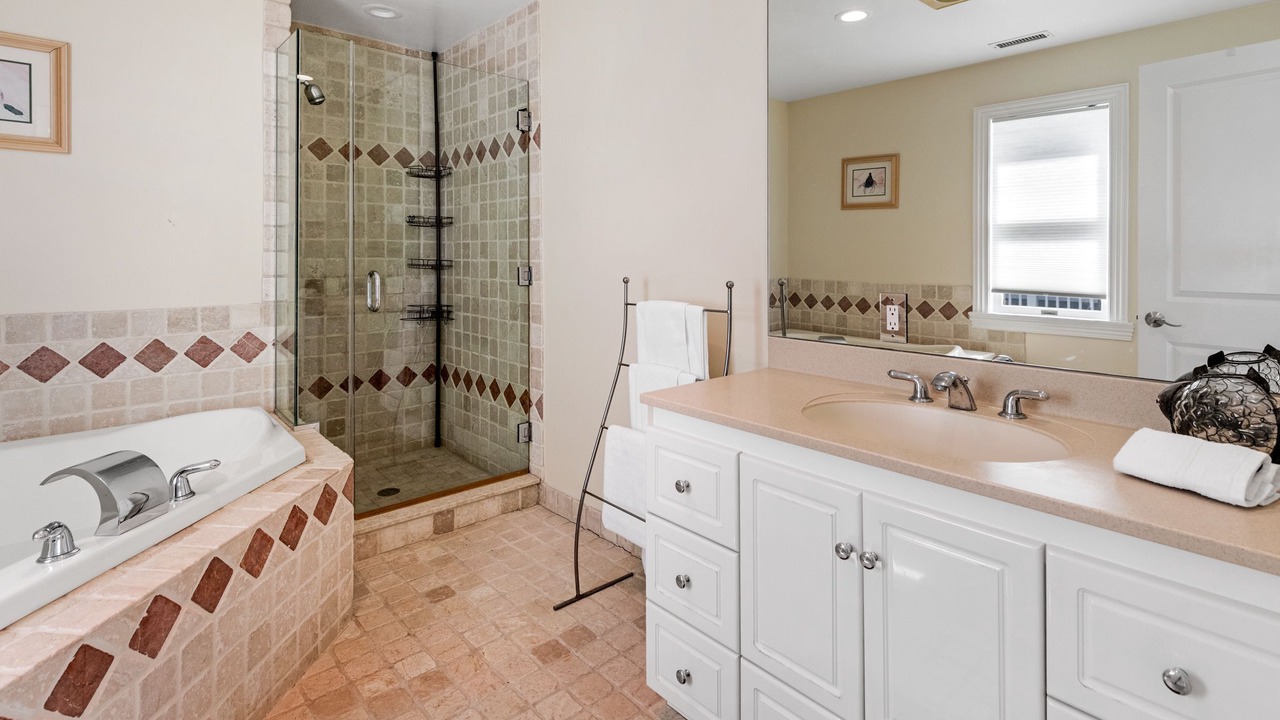 Photo of Bathroom in West Hampton Dunes
