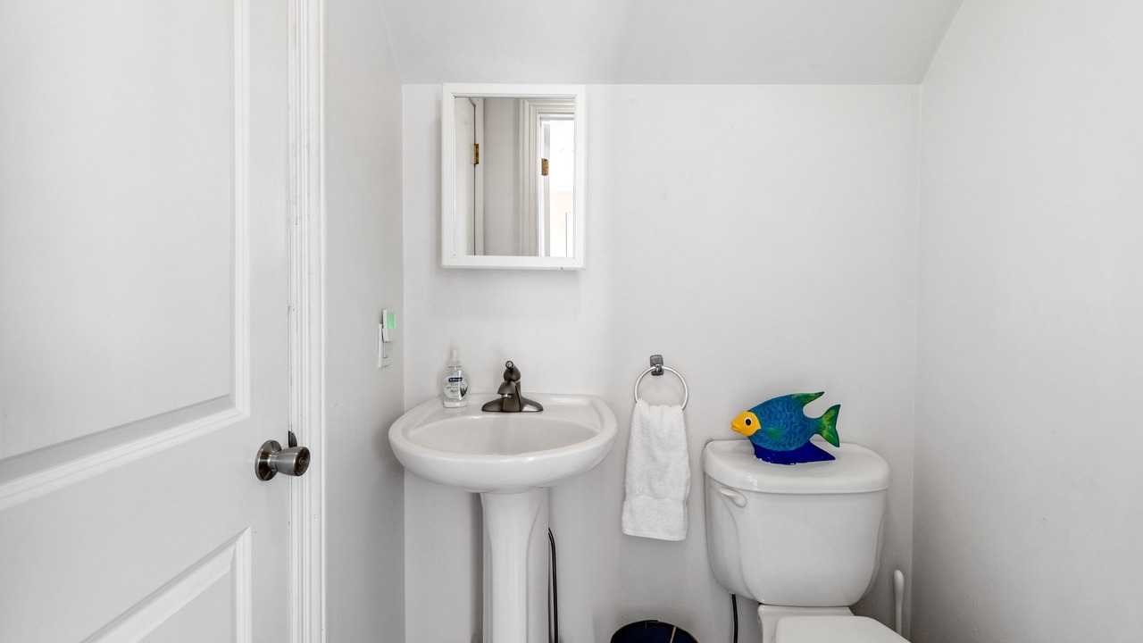 Photo of Bathroom in West Hampton Dunes