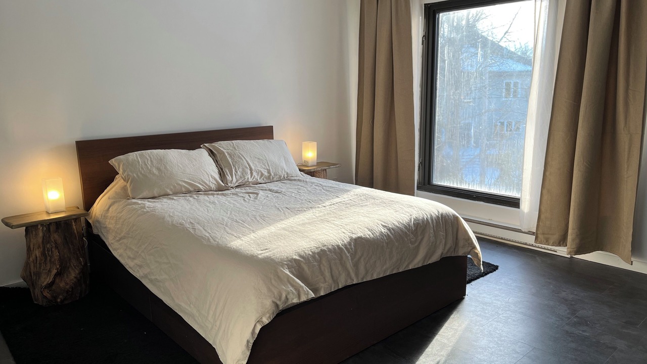 Photo of Bedroom in Laval