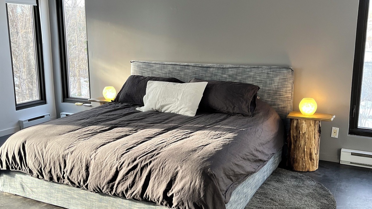 Photo of Bedroom in Laval