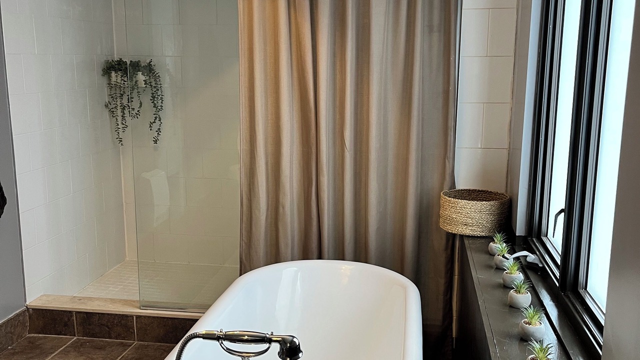 Photo of Bathroom in Laval