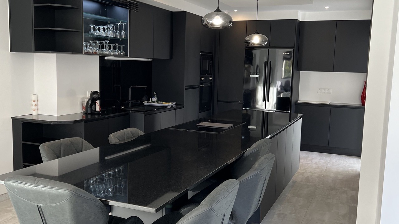 Photo of Kitchen in Murs-Erigne