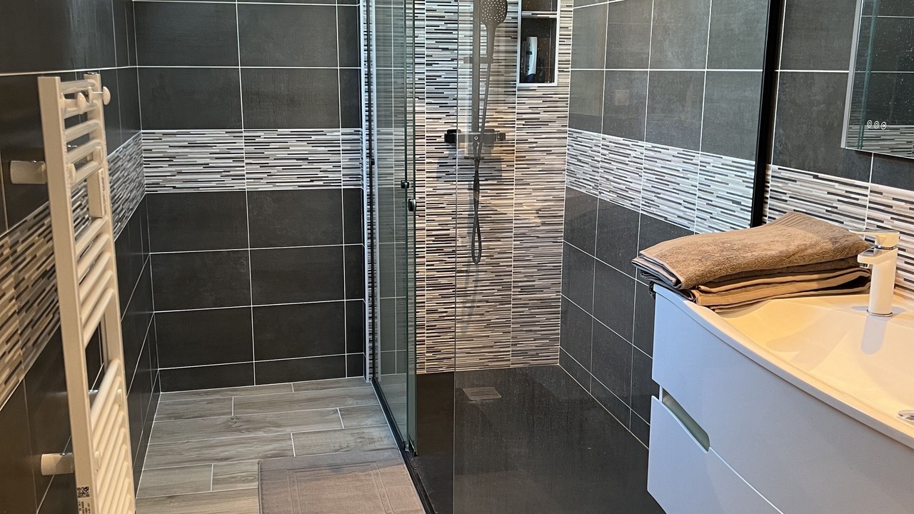 Photo of Bathroom in Murs-Erigne