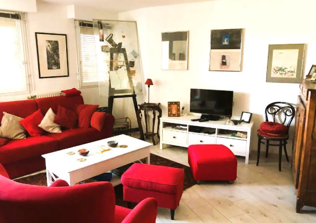 Photo of Livingroom in Antigone
