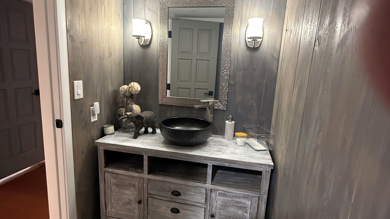 Photo of Bathroom in Camelback East