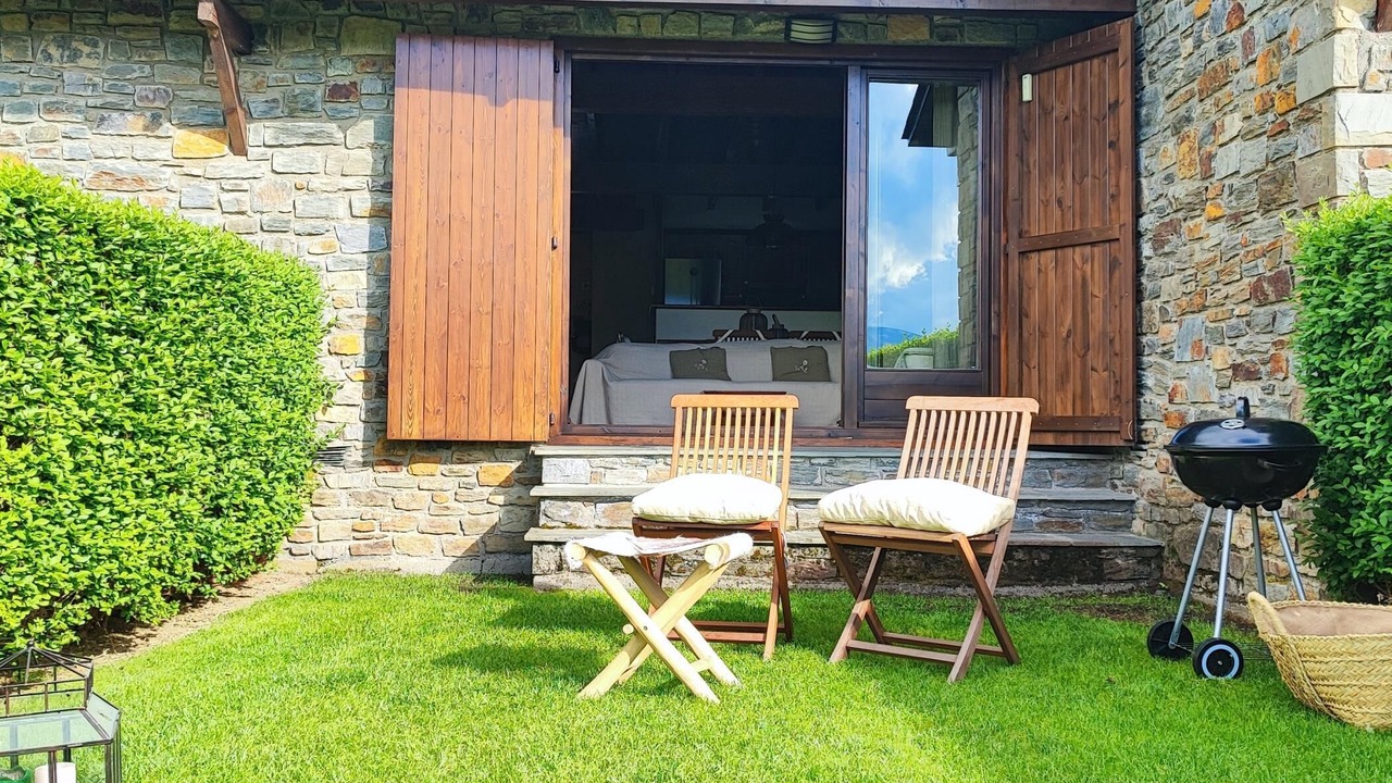 Photo of Patio Balcony in Alp