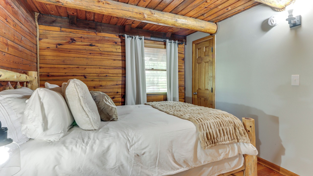 Photo of Bedroom in Fairland